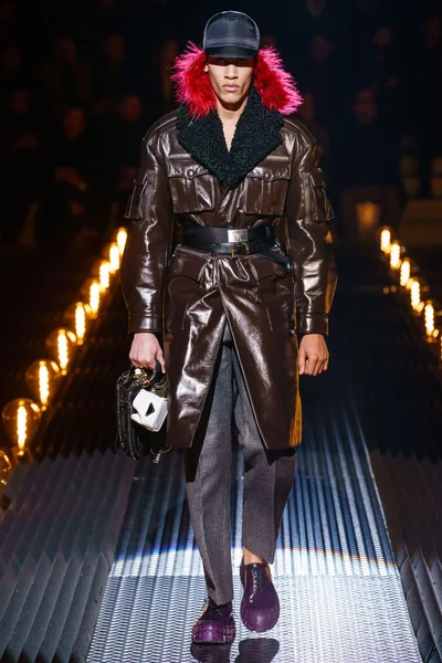 Look 21